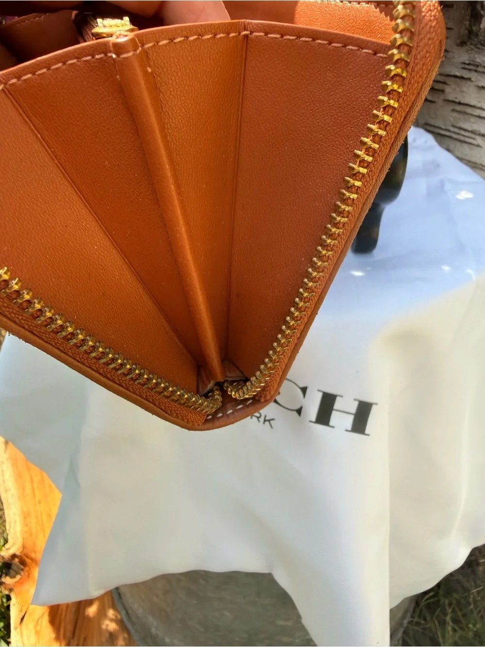 Coach Accordian Zip Wallet Penguin 🐧 C7721